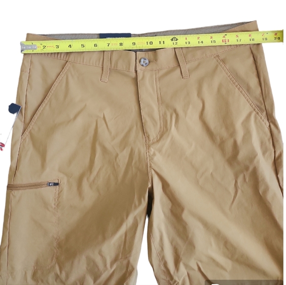 NWT Chaps Men's Trail Shorts - Picture 4 of 6